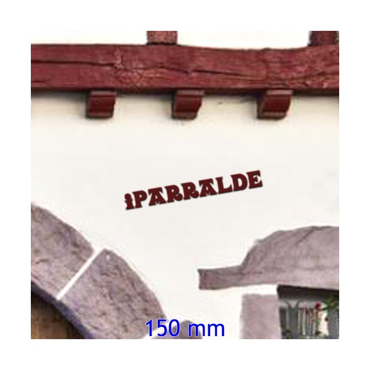 Nom de maison en fer forgé avec caractères Vasca Basque, 150 mm de hauteur, 6 mm d'épaisseur. Avec thermolaquage Rouge Basque