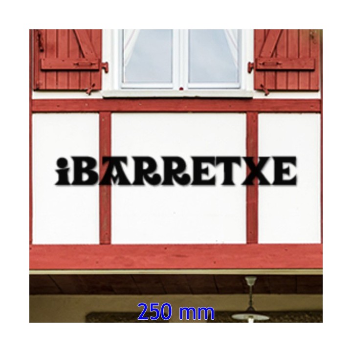 Nom de maison en fer forgé avec caractères Vasca Basque, 250 mm de hauteur, 6 mm d'épaisseur.